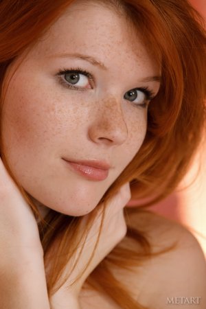 Mia Sollis – Ginger babe bares her curvy body photo 15