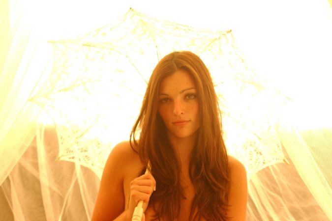 Virginie – Babe with lacy umbrella photo 7