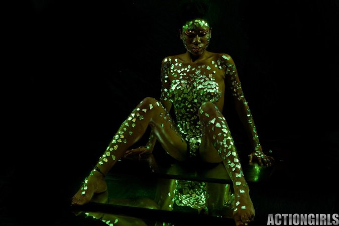 Cedez Jonez – Naked, painted and hot photo 11