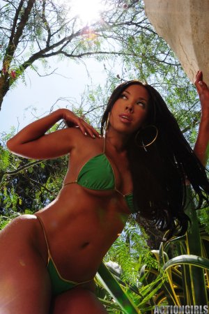 Monique – Asian babe's solo photo 5