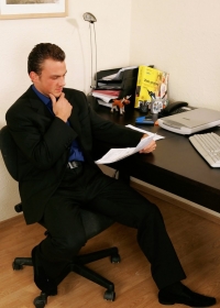 click to see large photo