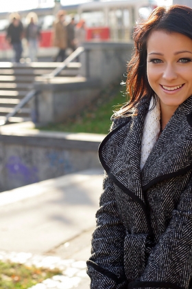 click to see large photo