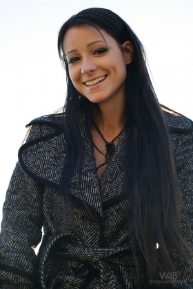 click to see large photo