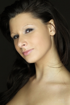 click to see large photo