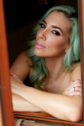 click to see large photo